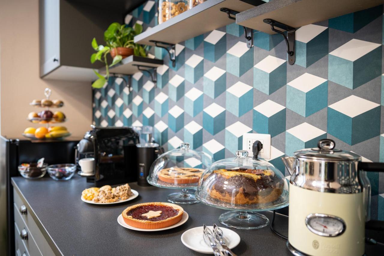 Sweet Home Pigneto Guest House Рим Екстер'єр фото